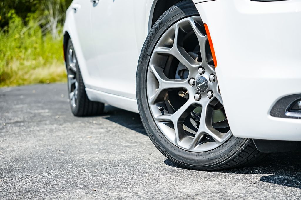 Used Car 2016 Chrysler 300  S For Sale In Taylor, Texas