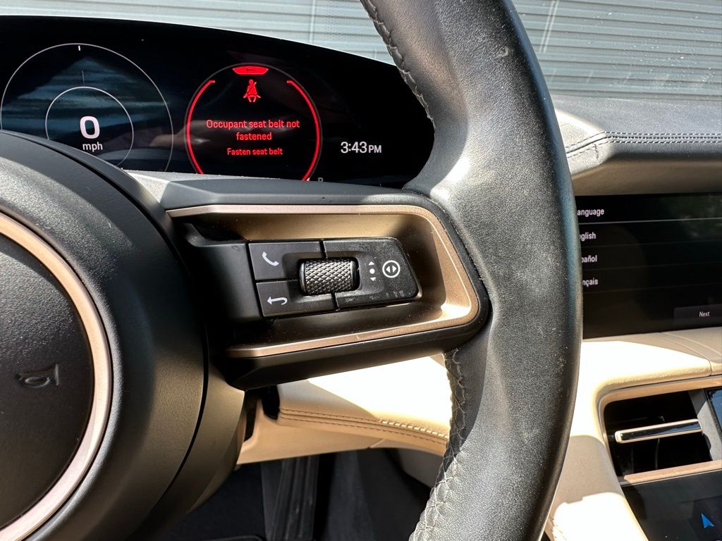 2020 Porsche Taycan 4S 18