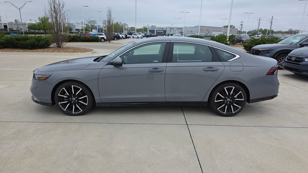 Certified 2025 Honda Accord Hybrid Touring with VIN 1HGCY2F86SA073127 for sale in Kansas City
