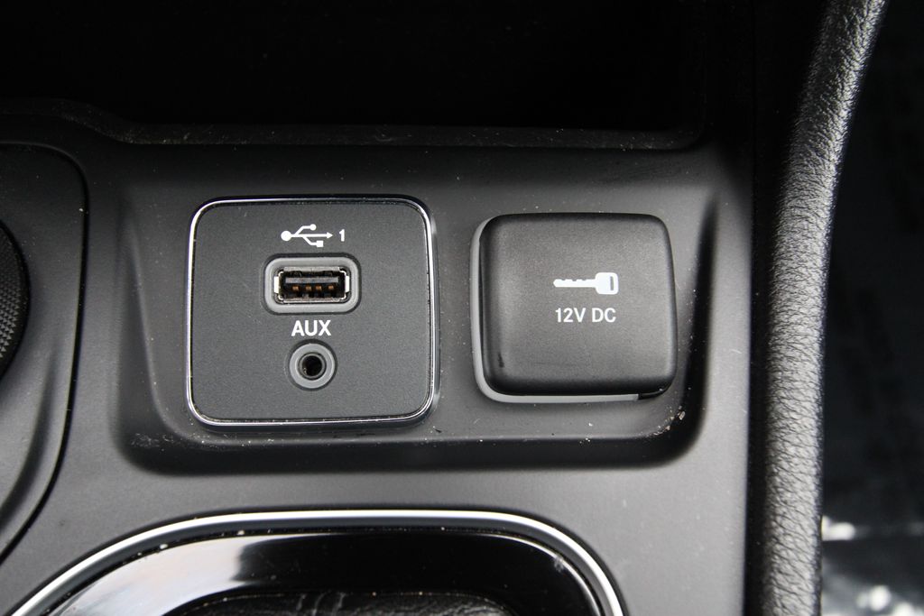 Used 2020 Jeep Cherokee SUV