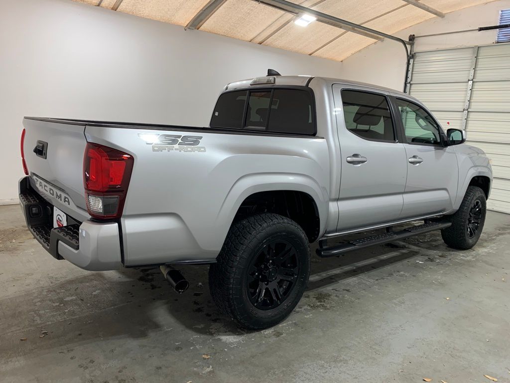 2022 Toyota Tacoma SR 3