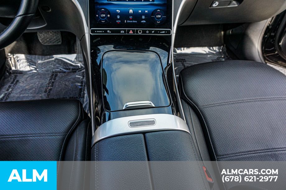Used 2025 Black Mercedes-Benz C 300 image 40