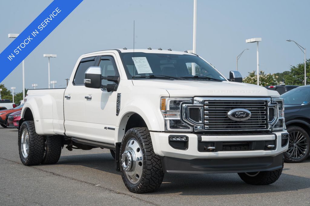 Star White Metallic Tri-Coat 2021 Ford F-450 Super Duty Pickup Truck Four-Wheel Drive Automatic