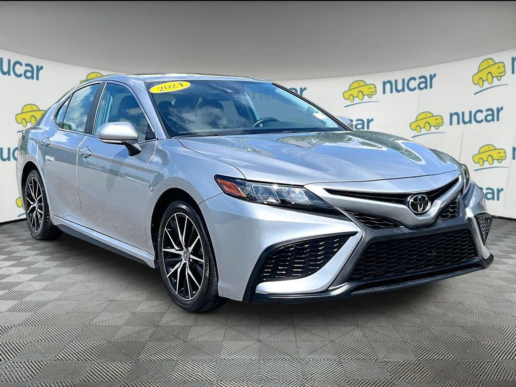 Celestial Silver Metallic 2024 Toyota Camry SE FWD Sedan Front-Wheel Drive 8-Speed Automatic