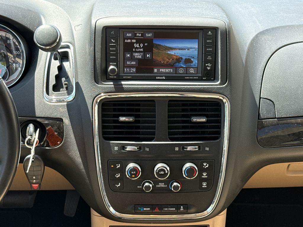 Used 2015 Dodge Grand Caravan Van