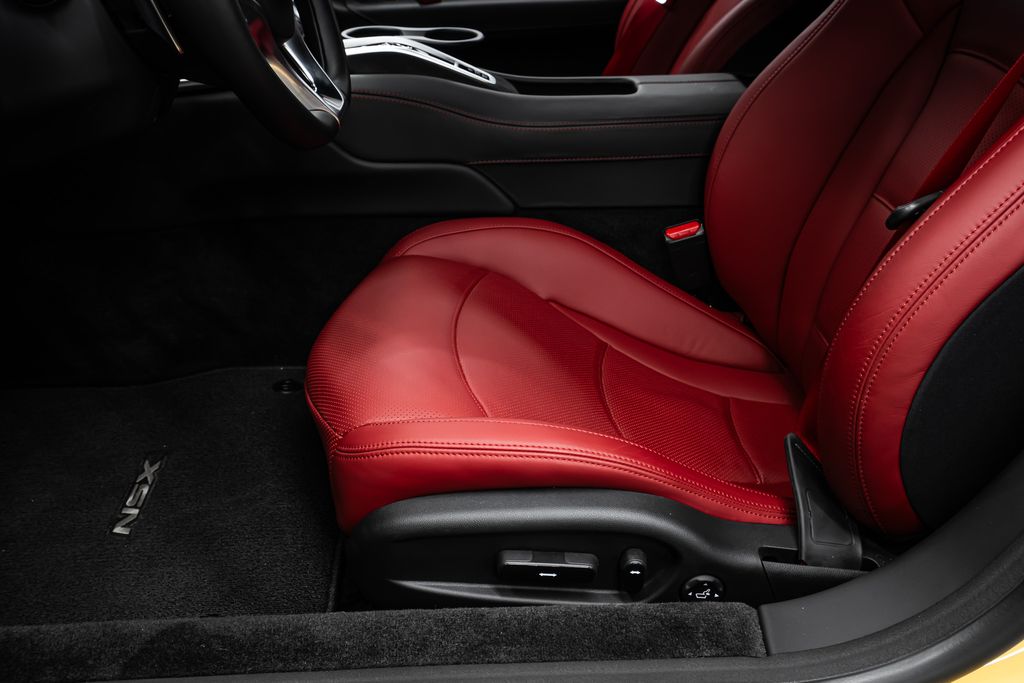 2022 Acura NSX