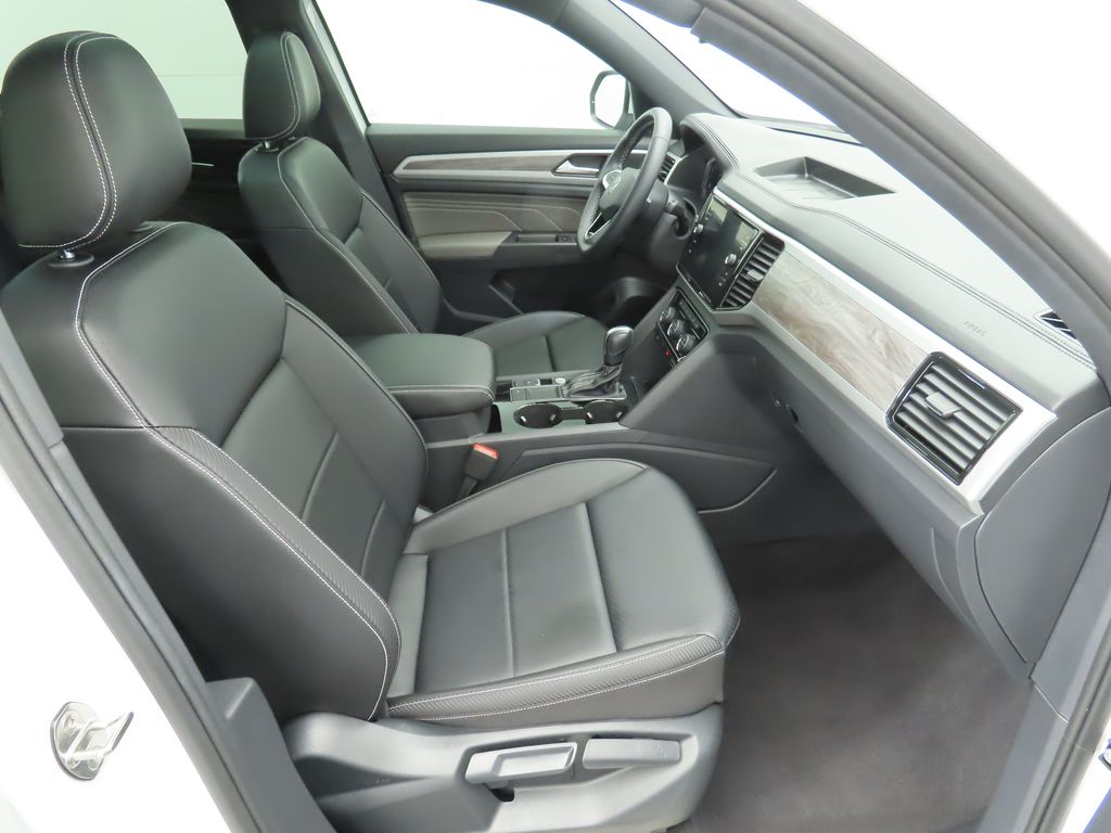 2022 Volkswagen Atlas SE 20