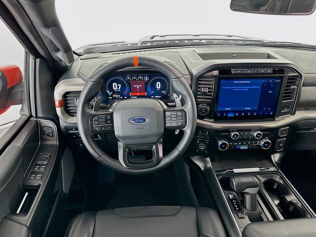 2023 Ford F-150 Raptor 23