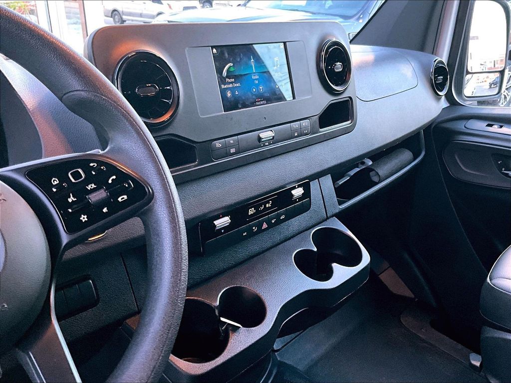 2024 Mercedes-Benz Sprinter 2500 — photo 18