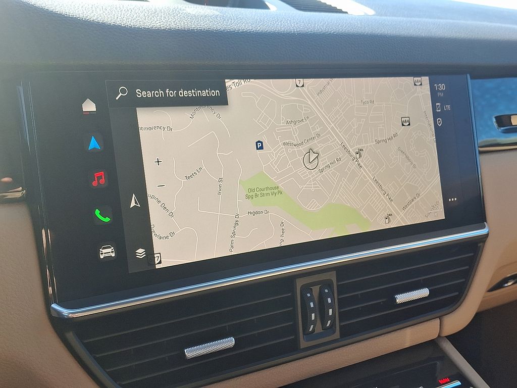 Thumbnail: 2022 Porsche Cayenne - 19