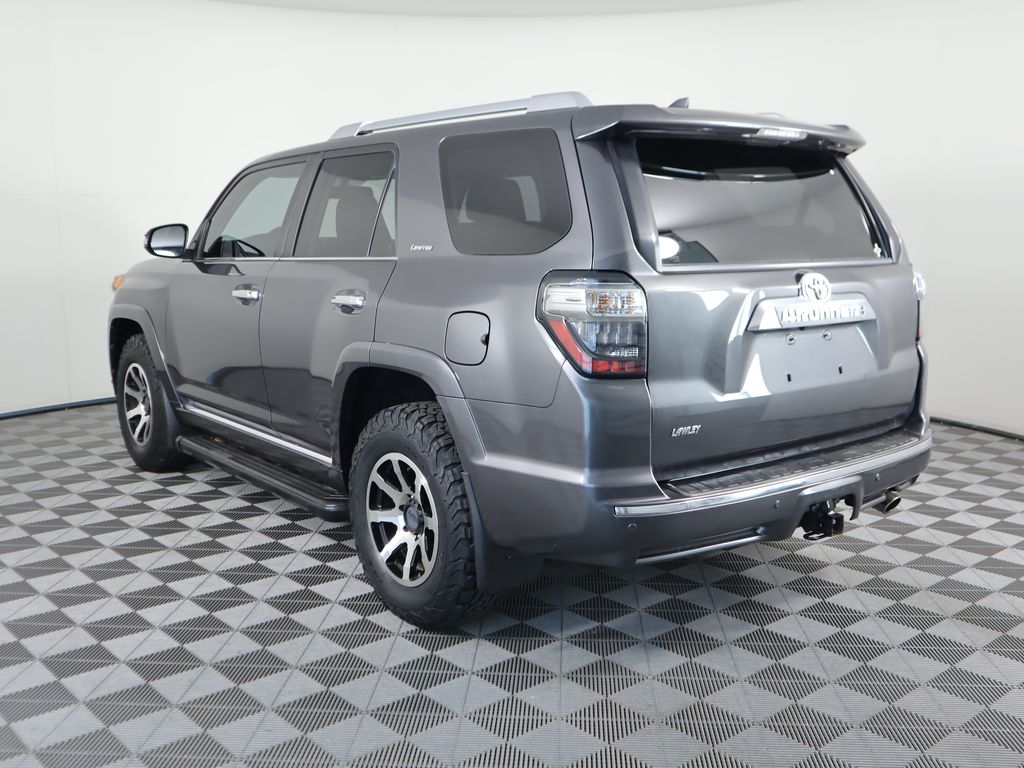 Thumbnail: 2019 Toyota 4Runner - 7