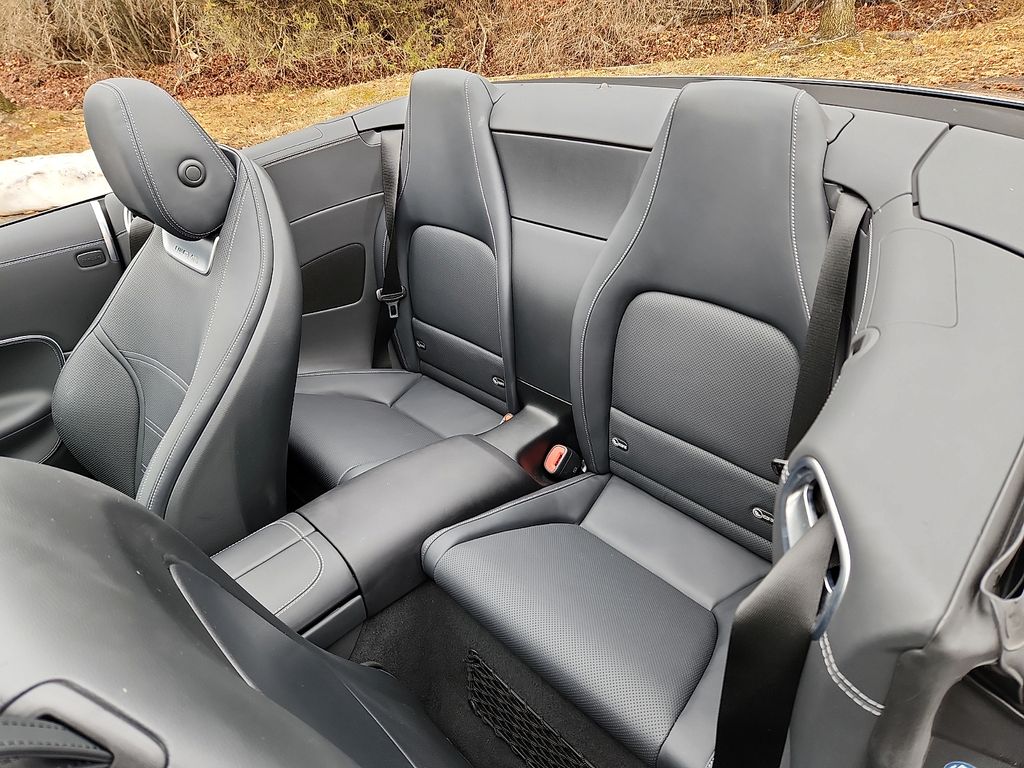 Thumbnail: 2024 Mercedes-Benz SL-Class - 10