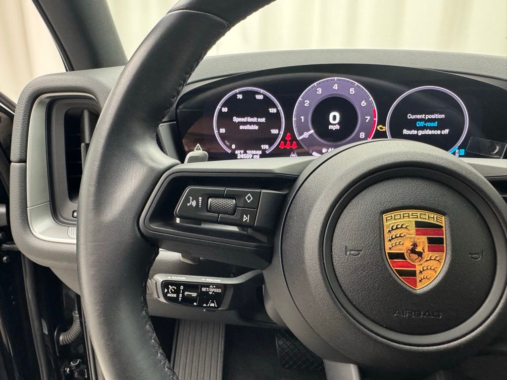 Thumbnail: 2024 Porsche Cayenne - 31