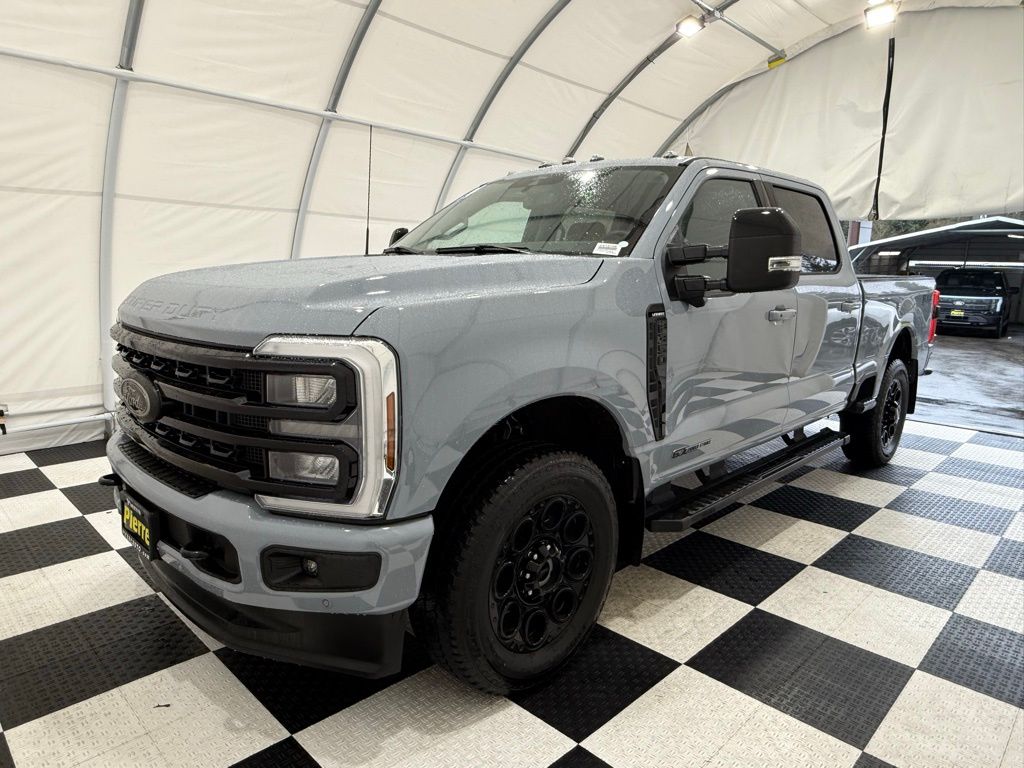 2024 Ford F-350 Super Duty Lariat Crew Cab 4WD