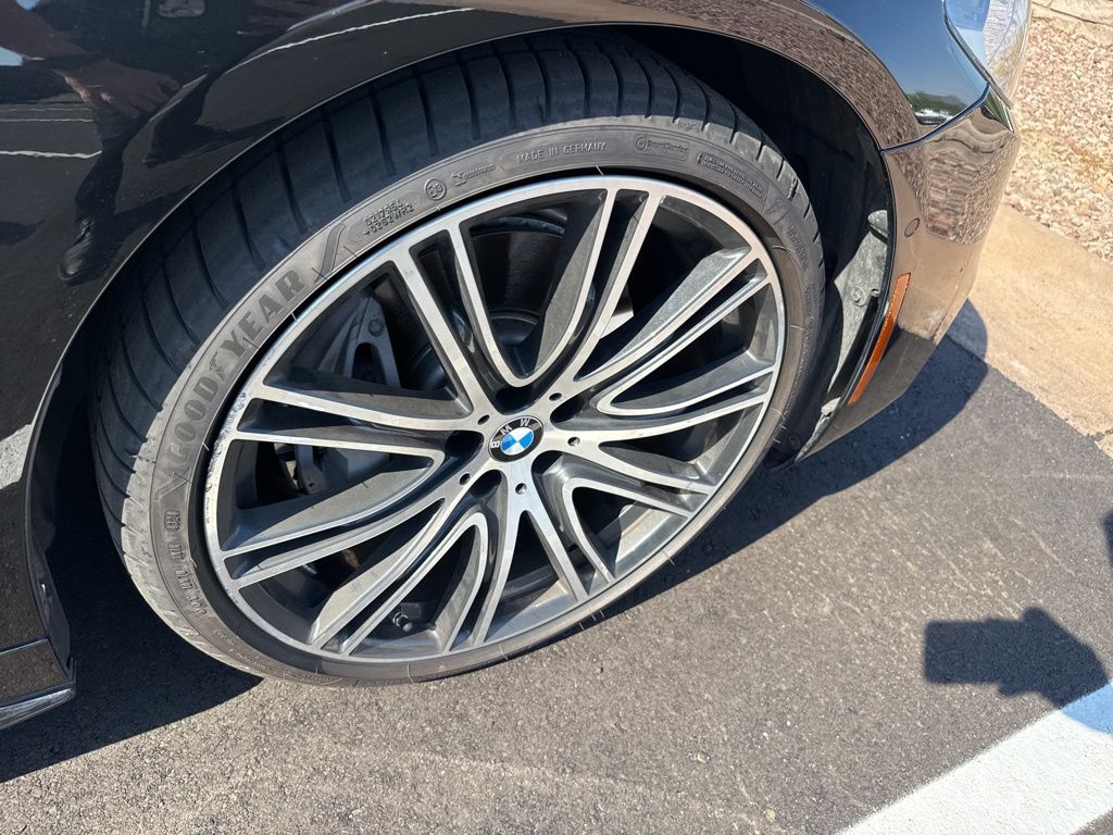Thumbnail: 2020 BMW 5 Series - 7