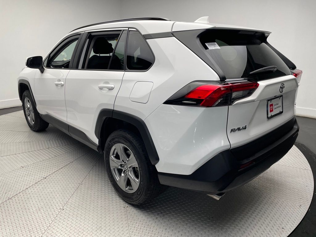 2023 Toyota RAV4 XLE 7