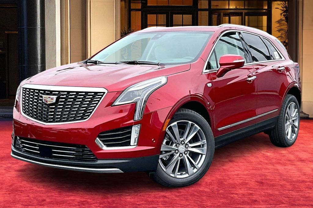 Radiant Red Tintcoat 2026 Cadillac XT5 Premium Luxury FWD SUV / Crossover Front-Wheel Drive 9-Speed Automatic