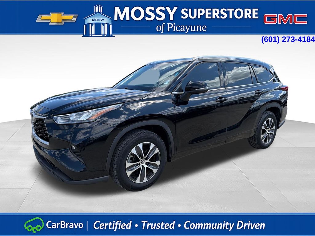 2020 Toyota Highlander XLE FWD