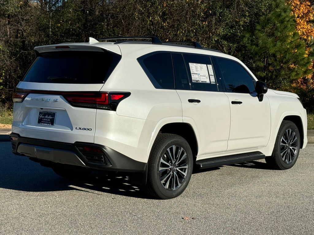 2024 Lexus LX 600 Premium 14