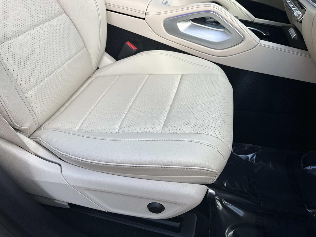 Thumbnail: 2022 Mercedes-Benz GLE - 22