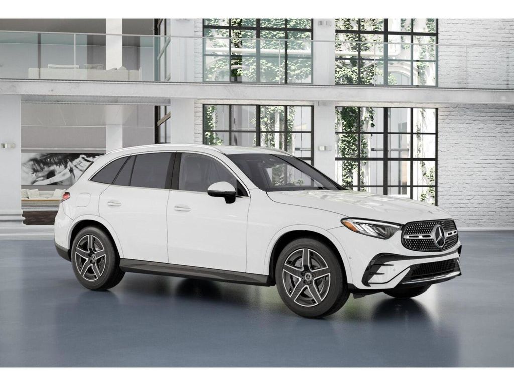 2025 Mercedes-Benz GLC GLC 350 E Hybrid 12