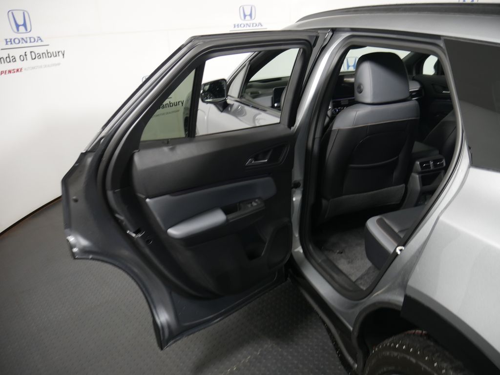 Thumbnail: 2025 Honda Prologue - 9