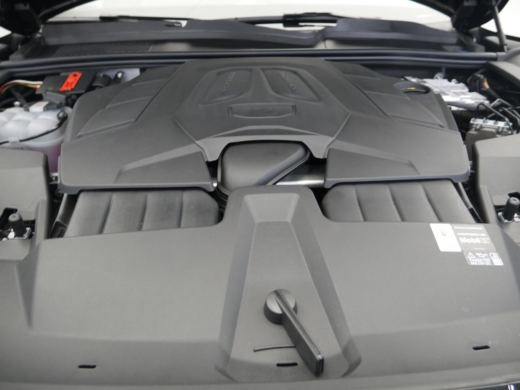 Thumbnail: 2026 Porsche Cayenne - 11