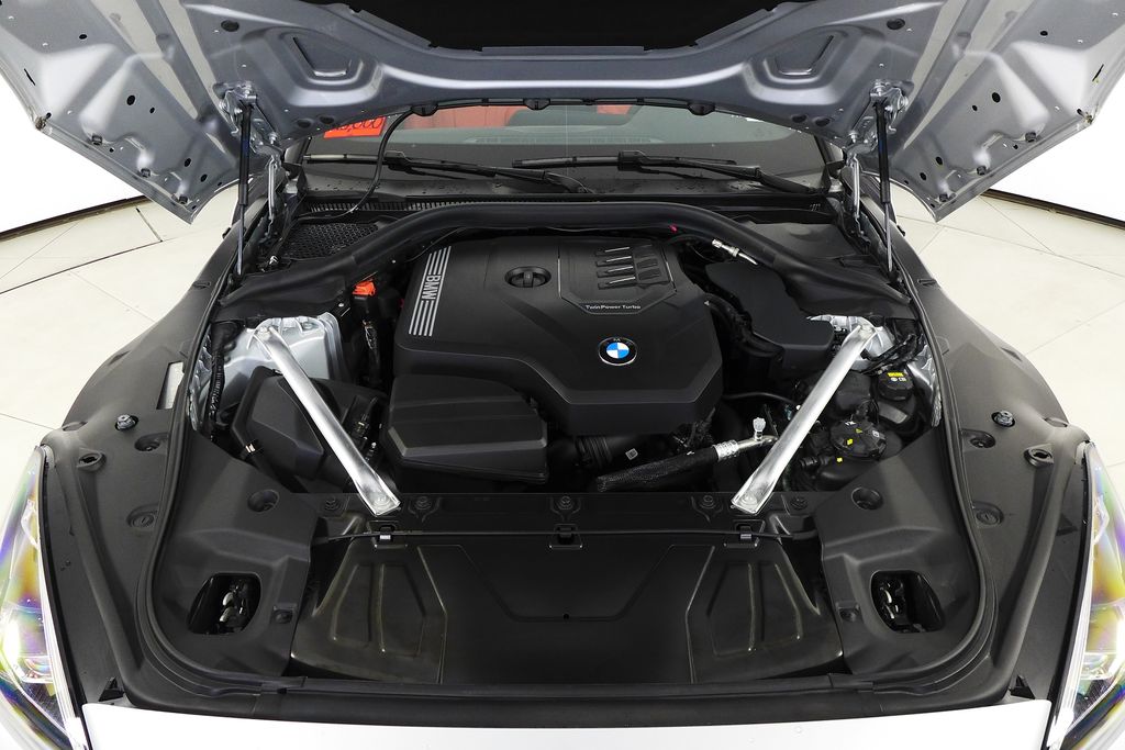 Thumbnail: 2022 BMW Z4 - 6