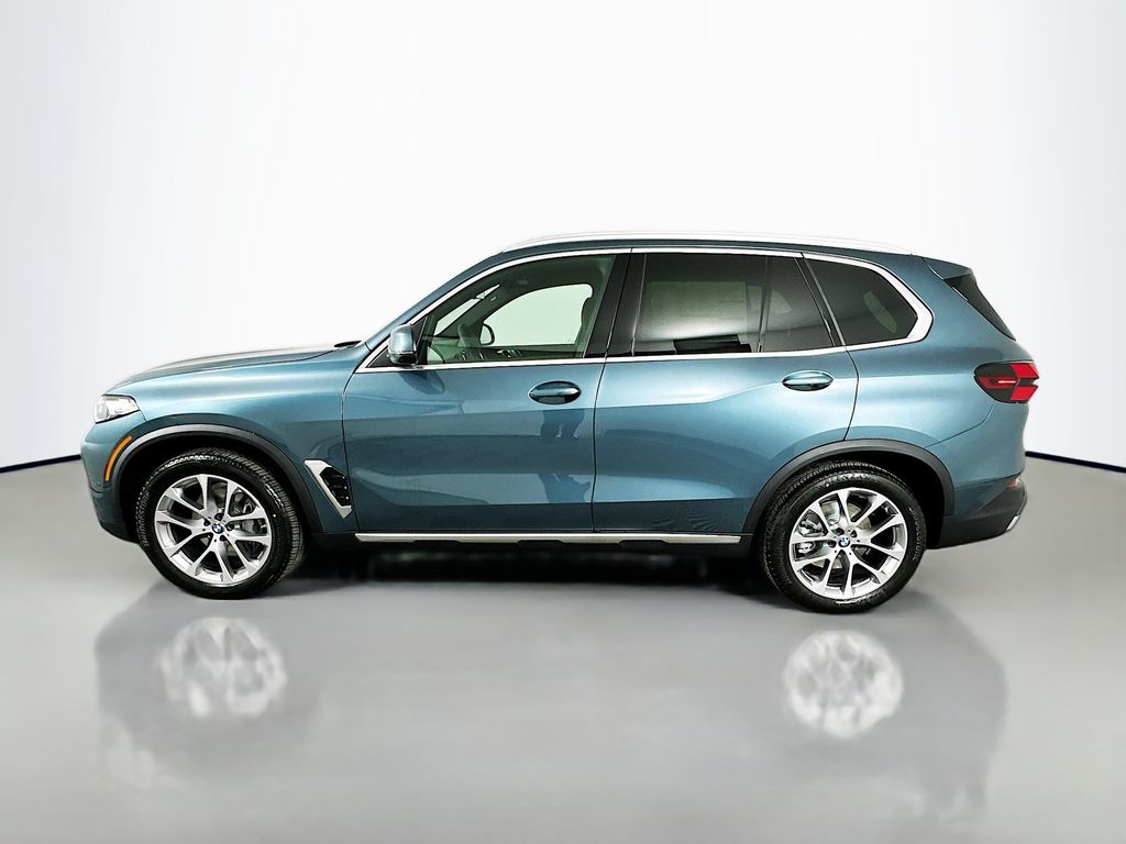 Thumbnail: 2026 BMW X5 - 8