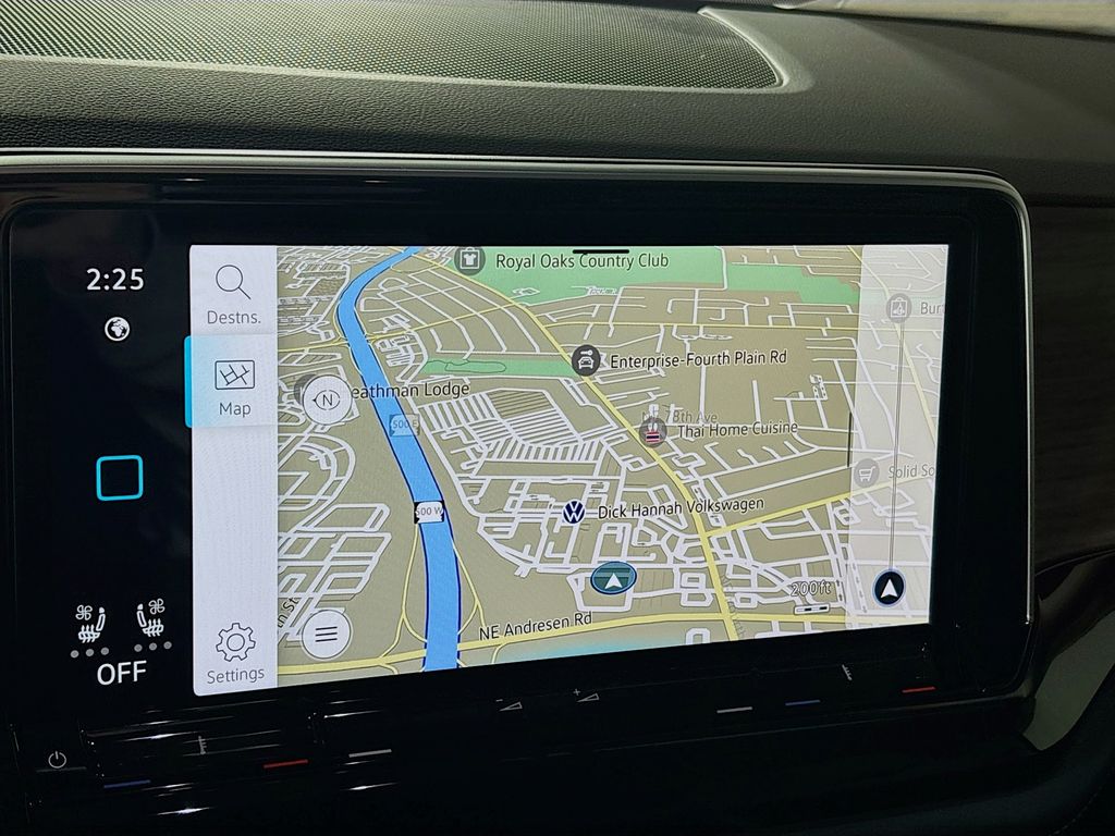 2025 Volkswagen Atlas 2.0T SEL