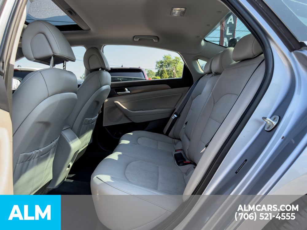 Used 2017 Gray Hyundai Sport image 15