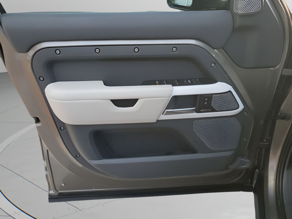 Used Car 2023 Land Rover Defender 130  Se For Sale Under $70,000 In Austin, Texas