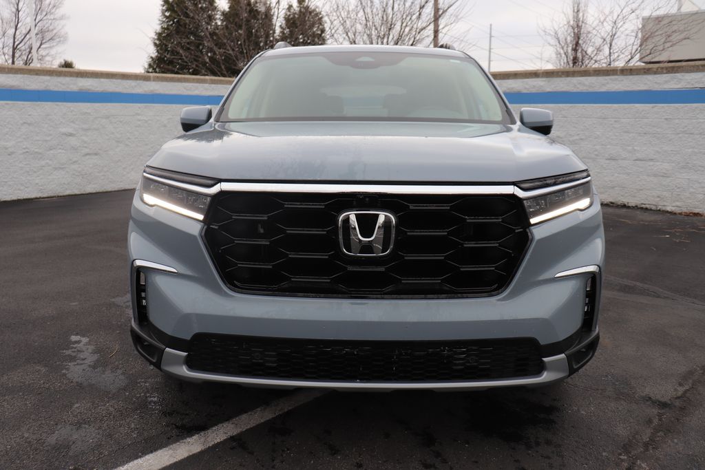 Thumbnail: 2025 Honda Pilot - 8