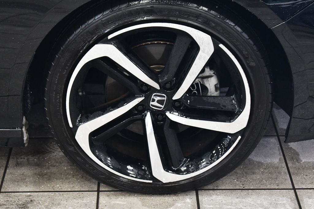 Thumbnail: 2022 Honda Accord - 11