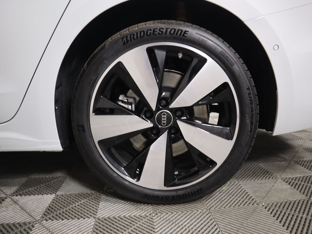 Thumbnail: 2025 Audi A5 - 32