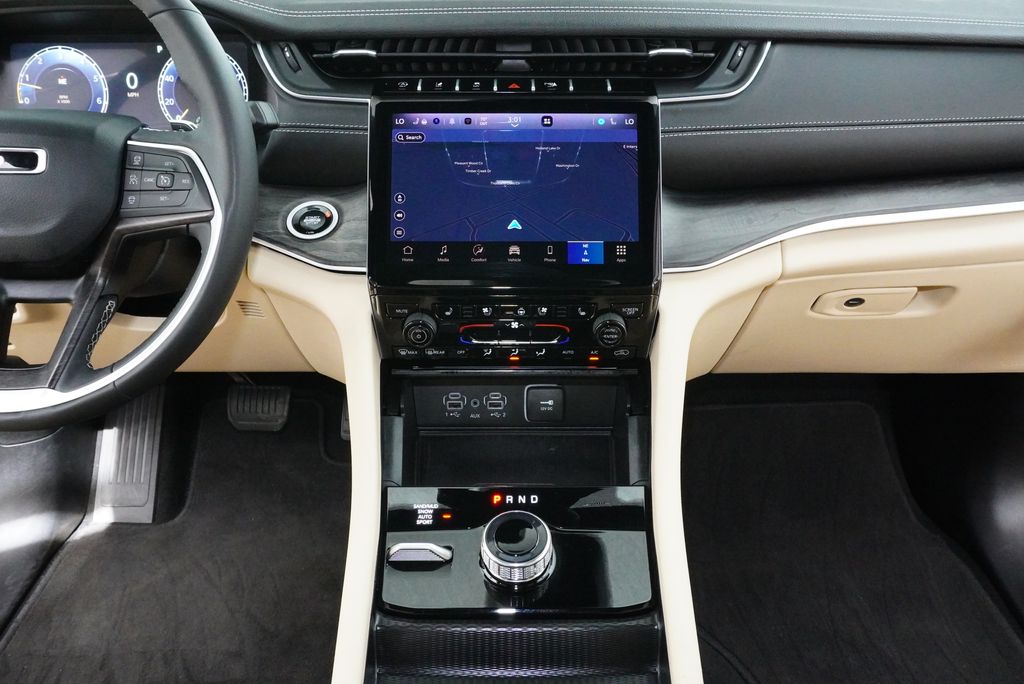 Used Car 2025 Jeep Grand Cherokee  Limited For Sale Under $40,000 In Weatherford, Texas