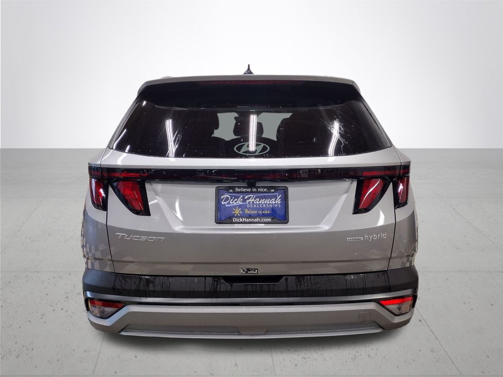 2026 Hyundai Tucson Hybrid SEL