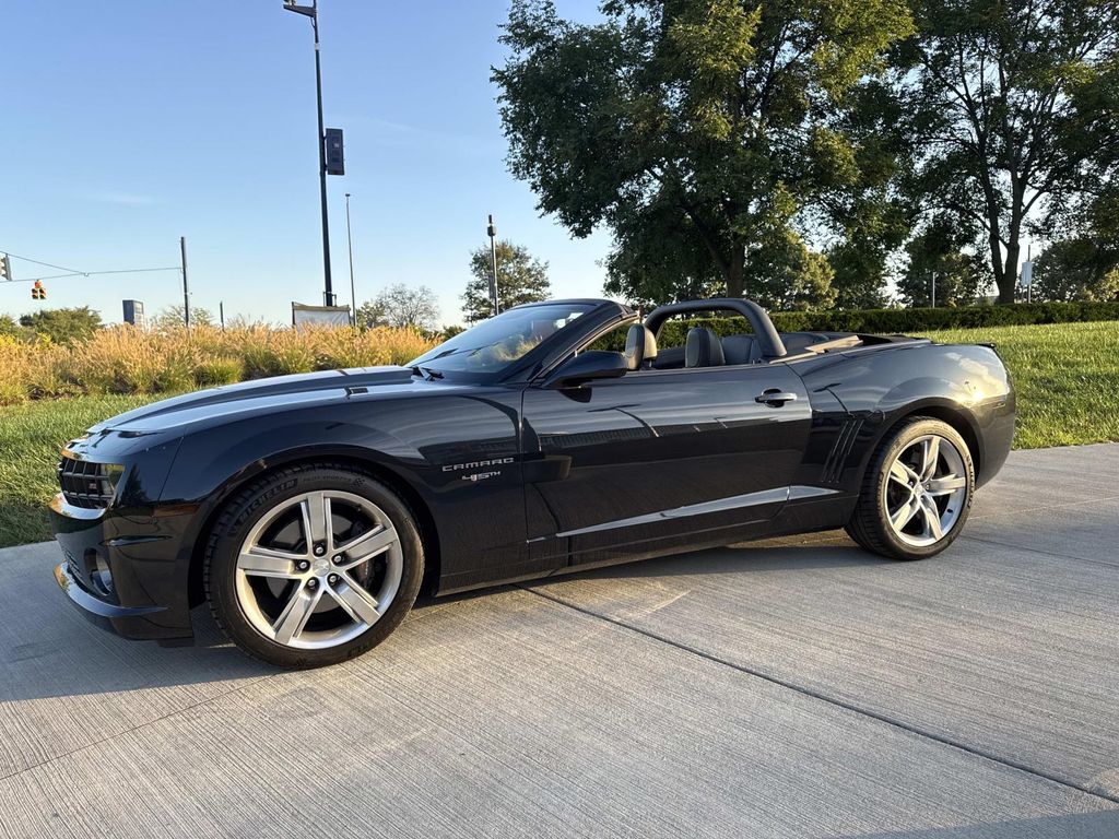 2012 Chevrolet Camaro 2SS photo 2