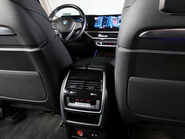 2023 BMW X7 40i - Photo 24