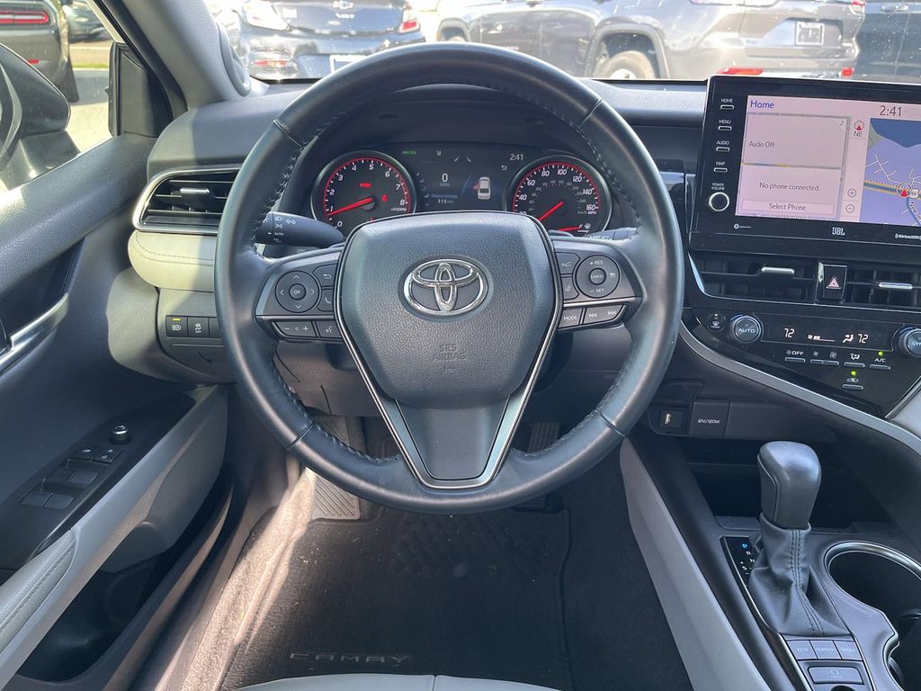 2021 Toyota Camry XSE 16