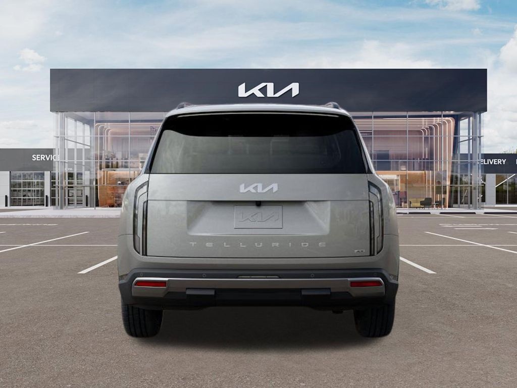 New 2027 Ivory Silver Kia S image 5