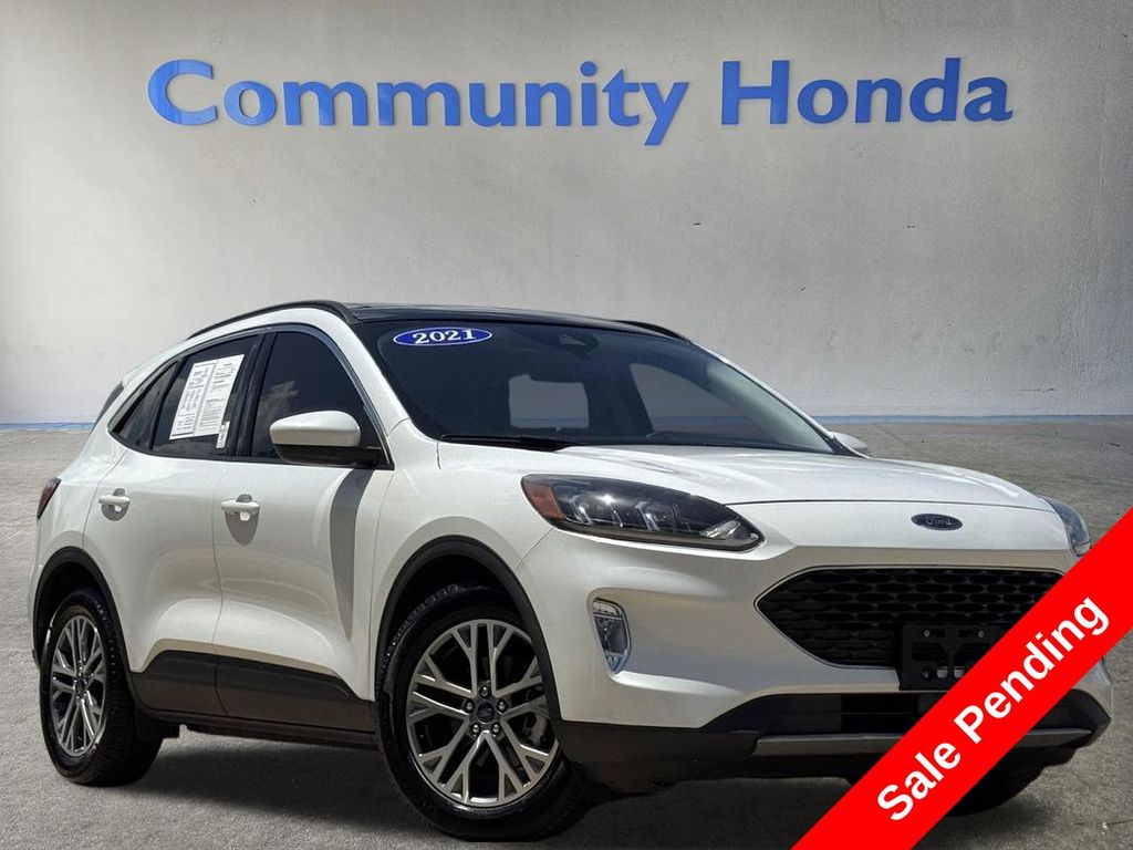 2021 Ford Escape SEL - 0