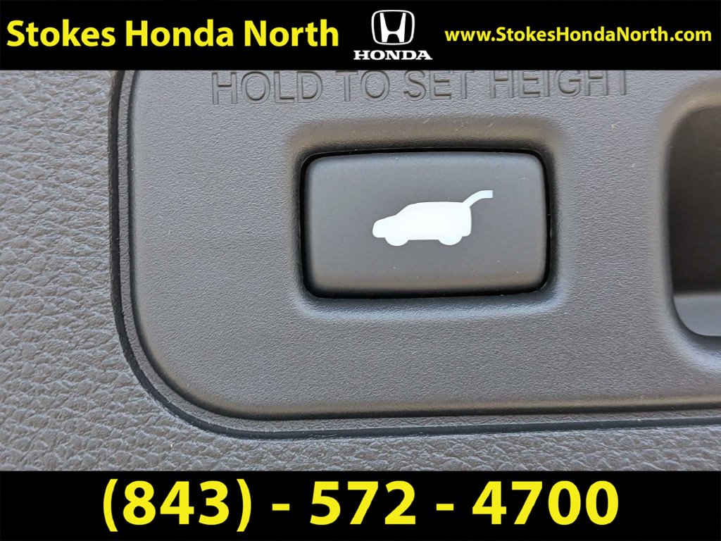 Used 2025 Honda Odyssey Van