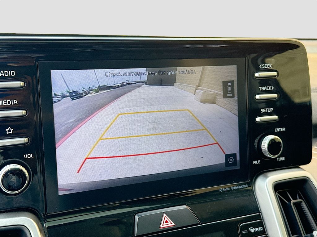 2021 Kia Sorento S 13