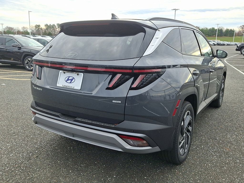Thumbnail: 2026 Hyundai Tucson - 4