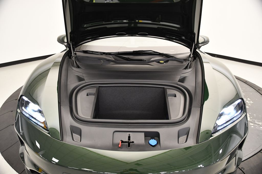 Thumbnail: 2025 Porsche Taycan - 13