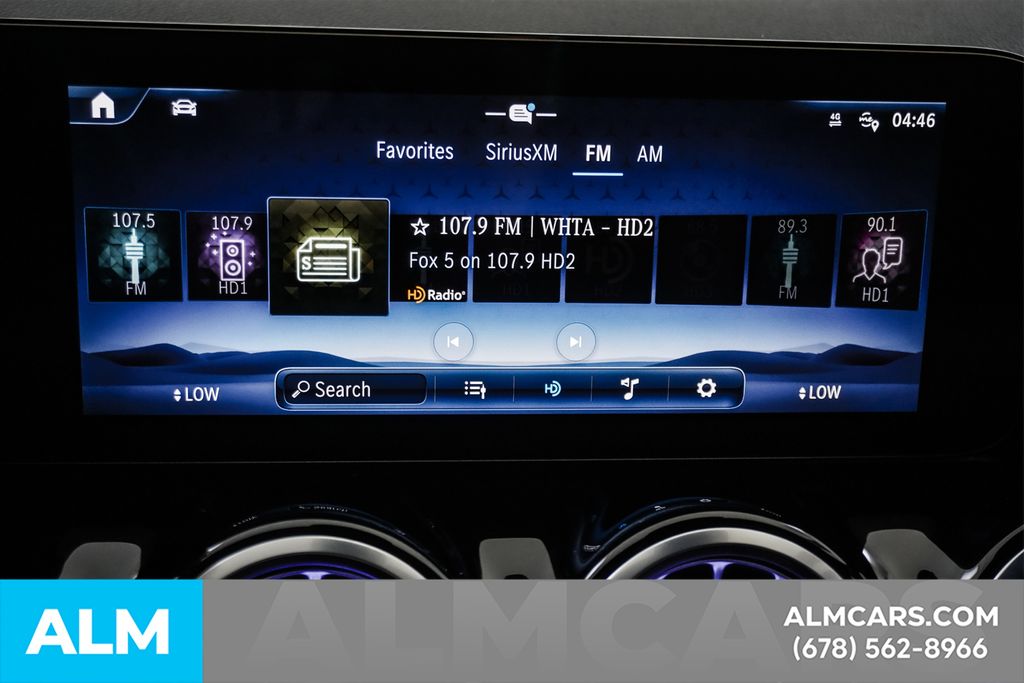 Used 2025 Black Mercedes-Benz GLA 250 image 39