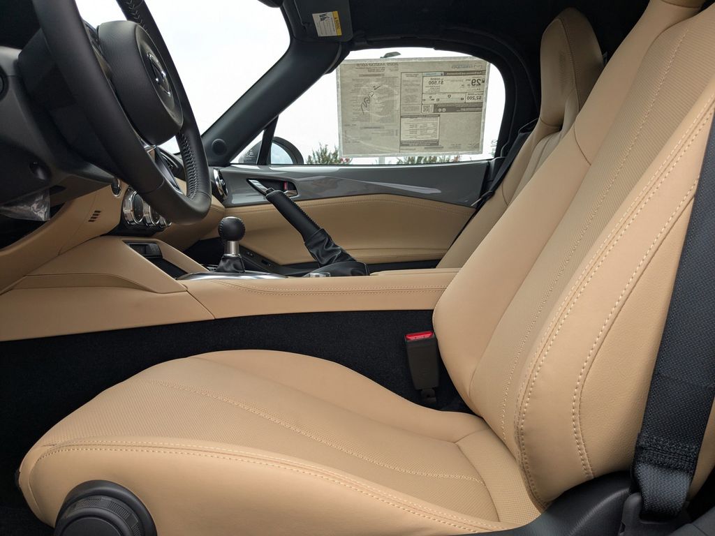 2025 Mazda MX-5 Miata Grand Touring