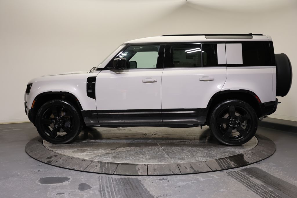 Thumbnail: 2026 Land Rover Defender - 2