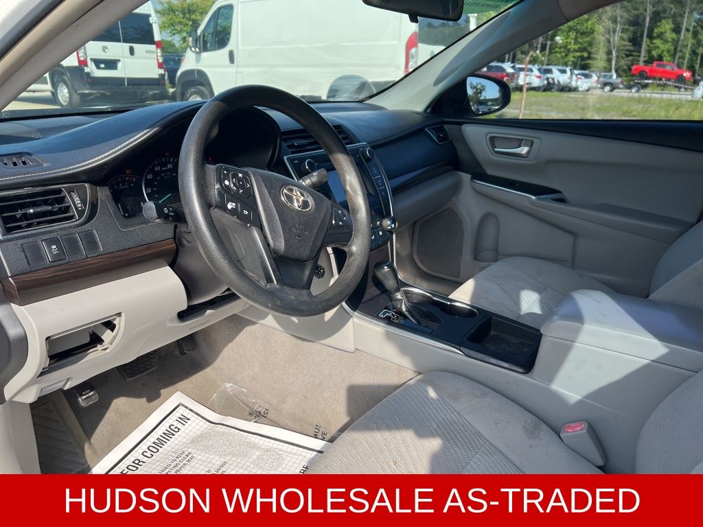 2015 White Toyota Camry LE FWD Sedan